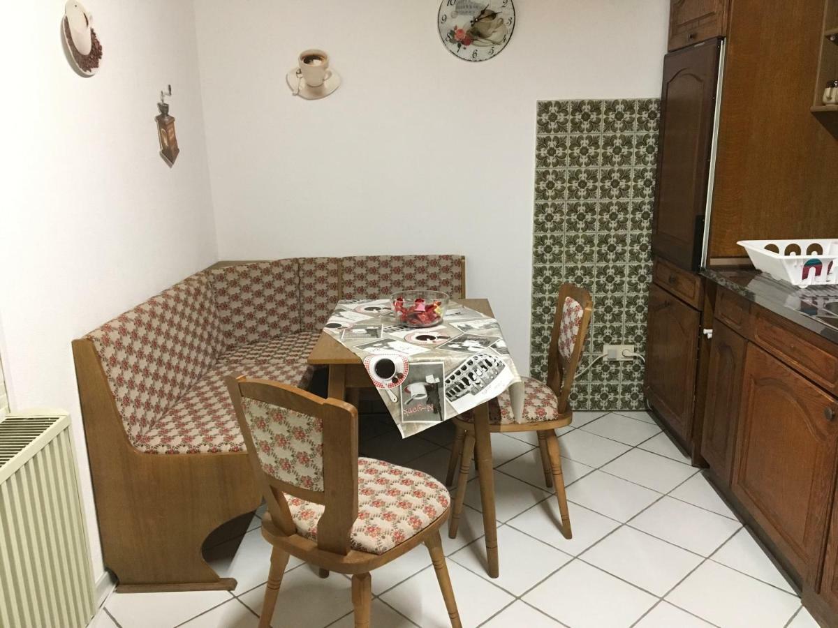 Grosses Ferienhaus Im Westerwald Mengerskirchen Exteriör bild